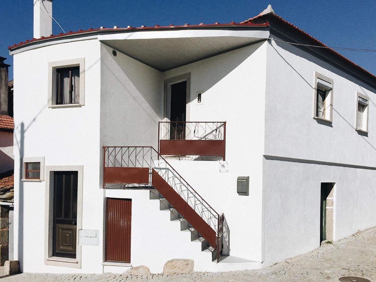 Casa Urgueira Holiday home Pendilhe